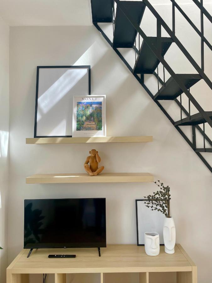 Casa *